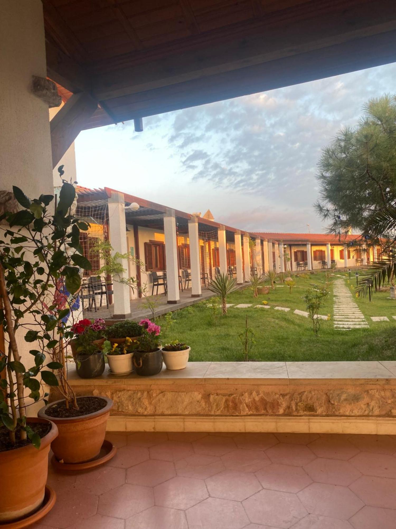 Tarihi Kumbaba Otel أجفا المظهر الخارجي الصورة